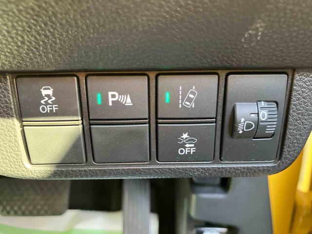 Ｎ－ＯＮＥ ＲＳ　走行距離無制限１２ヶ月保証付き　アダプティブクルーズＣ　記録簿　禁煙　シートヒータ　ブルートゥース　横滑り防止機能　インテリキー　ＥＴＣ付き　Ｂカメ　アイドリングストップ機能　Ａライト　ＡＢＳ　アルミ（28枚目）