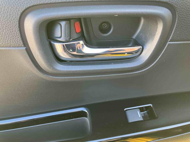 Ｎ－ＯＮＥ ＲＳ　走行距離無制限１２ヶ月保証付き　アダプティブクルーズＣ　記録簿　禁煙　シートヒータ　ブルートゥース　横滑り防止機能　インテリキー　ＥＴＣ付き　Ｂカメ　アイドリングストップ機能　Ａライト　ＡＢＳ　アルミ（35枚目）