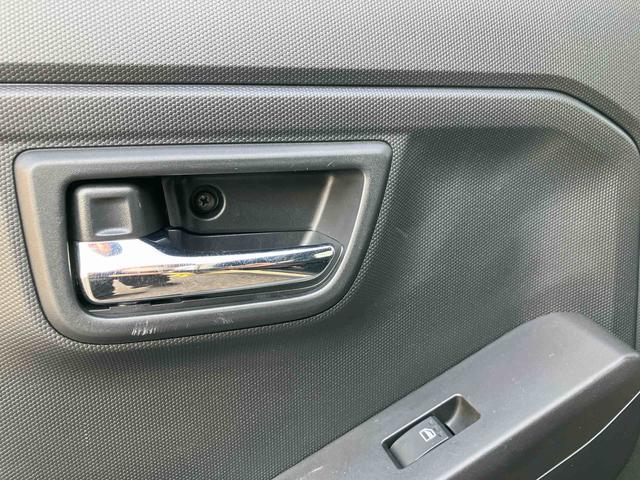 タフト Ｇターボ　外観も内観もかっこいいクルマ！ぜひご来店お待ちしております。　レーダークルーズＣ　車線逸脱防止　ＵＳＢ入力　Ｂｌｕｅｔｏｏｔｈ対応　禁煙　ＡＴハイビーム　Ｒカメラ　ＬＥＤランプ　Ａライト　キーフリー（41枚目）