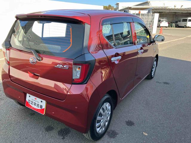 ミライース Ｌ　ＳＡＩＩＩ　ワンオーナー　走行距離無制限１２ヶ月保証付き　キーフリー　アイドリングストップ付き　デュアルエアバッグ　盗難防止機能　Ｂカメラ　１オーナ　整備記録簿　エアーバッグ　オートハイビーム　オートライト　ＡＢＳ（12枚目）