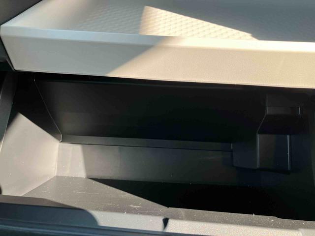 タント Ｘ　ワンオーナー　走行距離無制限１２ヶ月保証付き　アイストップ　ＬＫＡ　シートヒータ　セキュリティ　禁煙　スマキー　点検記録簿　オートＬＥＤ　１オーナー　衝突安全ボディ　ＬＥＤ　両側スライド片側電動　オートライト（29枚目）