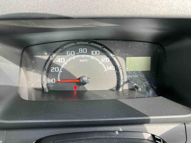 ����ɏڂ����S�Ă̎ԗ��Ɏԗ���ԏؖ�����t���Ă���܂��B