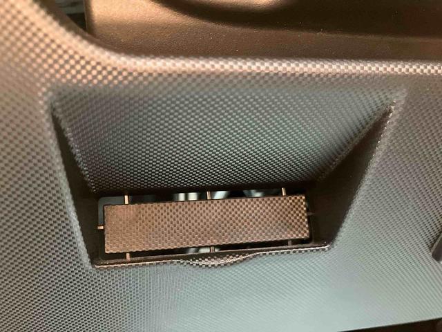 �Ԃ̃v�����������I�ׂ����`���b�N�������e�𔭍s�������̂��ԗ���ԏؖ����ł��B