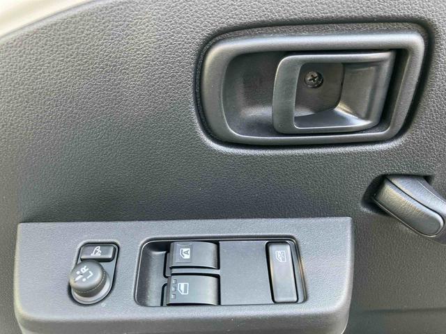 ハイゼットトラック ジャンボエクストラ　走行距離無制限１２ヶ月保証付き　ハイビームアシスト　禁煙　両席エアバック　ＡＵＴＯライト　記録簿付き　ＡＢＳ　アイドリングＳ　運転席エアバッグ　ＥＳＣ　セキュリティ　緊急ブレーキ　ＬＤＡ（33枚目）