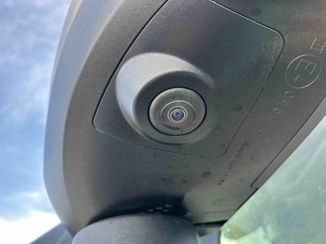 ロッキー プレミアムG HEV ワンオーナー 走行距離無制限12ヶ月保証付き レーダクルーズ Bluetooth対応 Aストップ セキュリティアラーム USB接続 LEDヘッドランプ 禁煙 キーフリーシステム オートハイビーム アルミホイール(17枚目)