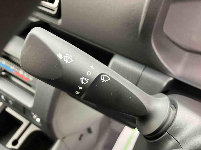 ハイゼットトラック ジャンボエクストラ　ワンオーナー　走行距離無制限１２ヶ月保証付き　イモビライザー　スマ－トキー　助手席エアバック　リモコンキー　記録簿付き　オートマチックハイビーム　スーパーデフロック　横滑り防止機能　パートタイム４ＷＤ　禁煙車（19枚目）