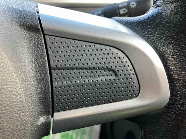 ����ɏڂ����S�Ă̎ԗ��Ɏԗ���ԏؖ�����t���Ă���܂��B