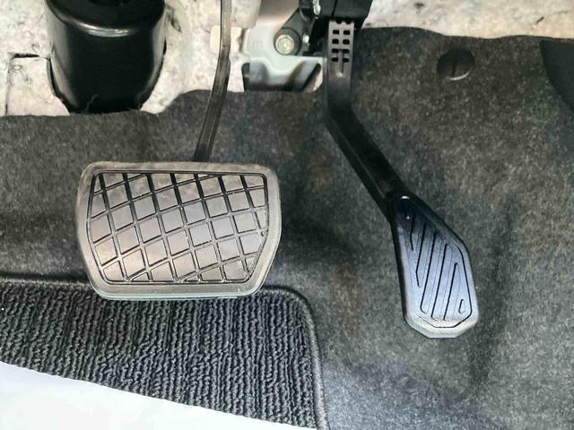 ムーヴ Ｇ　ワンオーナー　走行距離無制限１２ヶ月保証付き　両側スライド左側パワースライドドア　オートマチックハイビーム　ＬＥＤヘッド　スマートキープッシュスタート　バックカメラ　アルミホイール　エコアイドル　オートライト（33枚目）