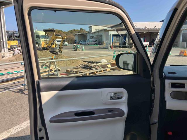 ムーヴキャンバス ＧホワイトアクセントＶＳ　ＳＡＩＩＩ　走行距離無制限１２ヶ月保証付き　ミュージックプレイヤー接続可　ブレーキサポート　ブルートゥース　ＤＶＤ再生　メモリーナビ　ＬＥＤヘッドランプ　バックカメラ　オートハイビーム　横滑り防止装置　ナビ（31枚目）