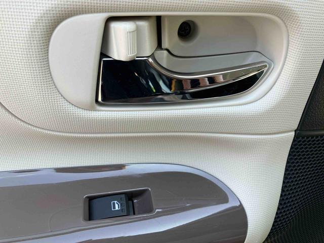 ムーヴキャンバス ＧホワイトアクセントＶＳ　ＳＡＩＩＩ　走行距離無制限１２ヶ月保証付き　ミュージックプレイヤー接続可　ブレーキサポート　ブルートゥース　ＤＶＤ再生　メモリーナビ　ＬＥＤヘッドランプ　バックカメラ　オートハイビーム　横滑り防止装置　ナビ（32枚目）