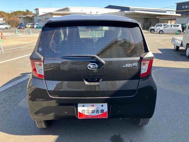 ミライース X SAIII ワンオーナー 走行距離無制限12ヶ月保証付き イモビライザー キーレスエントリーシステム 車線逸脱警報装置 i-stop LEDヘットランプ ワンオーナー車 オートLED 運転席エアバッグ 横滑り防止機能 ABS(11枚目)