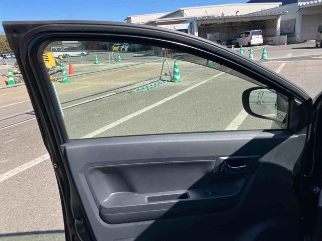 ミライース X SAIII ワンオーナー 走行距離無制限12ヶ月保証付き イモビライザー キーレスエントリーシステム 車線逸脱警報装置 i-stop LEDヘットランプ ワンオーナー車 オートLED 運転席エアバッグ 横滑り防止機能 ABS(31枚目)