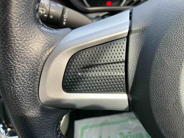 ����ɏڂ����S�Ă̎ԗ��Ɏԗ���ԏؖ�����t���Ă���܂��B