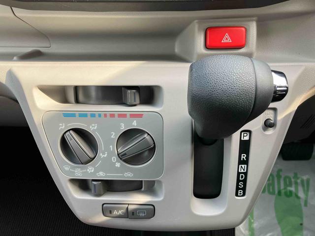 ミライース Ｘ　リミテッドＳＡＩＩＩ　走行距離無制限１２ヶ月保証付き　オーディオなし　バックカメラ付　オートライト　オートハイビーム　アイドリングストップ車　コーナーセンサー付き（15枚目）