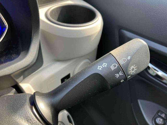 ミライース Ｘ　リミテッドＳＡＩＩＩ　走行距離無制限１２ヶ月保証付き　オーディオなし　バックカメラ付　オートライト　オートハイビーム　アイドリングストップ車　コーナーセンサー付き（19枚目）