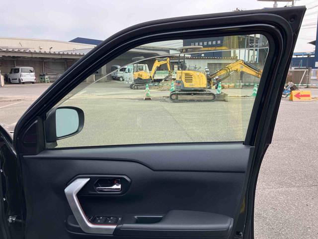 �������A���[���ł́u���ψ˗��v��u�����_�C�����v�ł̂��⍇������t���Ă���܂��B