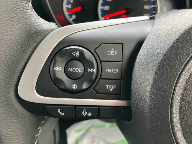 ����ɏڂ����S�Ă̎ԗ��Ɏԗ���ԏؖ�����t���Ă���܂��B