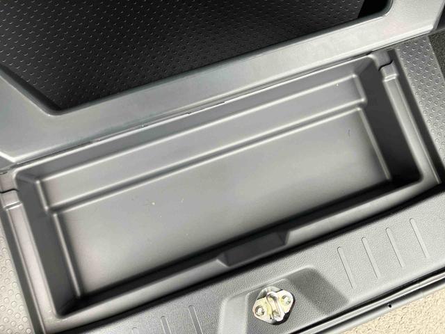 �O�ς̎ʐ^�͂������A�ԓ��̎ʐ^�i�R�U�O�x�摜�j���������������܂��B