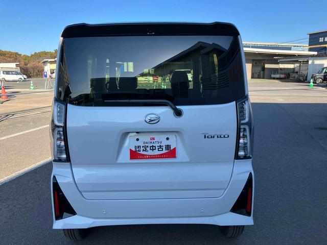 タント カスタムＸ　ワンオーナー　ほんとに軽自動車？と思うくらいの室内の広さが自慢です。　ＬＫＡ　１オーナ　アイドリングＳ　禁煙　バックカメラ付　ＵＳＢ　キーレススタートシステム　ＡＴハイビーム　Ｓヒーター　スマートキー　盗難防止装置（12枚目）
