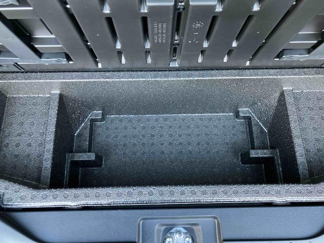 タント カスタムＸ　ワンオーナー　ほんとに軽自動車？と思うくらいの室内の広さが自慢です。　ＬＫＡ　１オーナ　アイドリングＳ　禁煙　バックカメラ付　ＵＳＢ　キーレススタートシステム　ＡＴハイビーム　Ｓヒーター　スマートキー　盗難防止装置（52枚目）