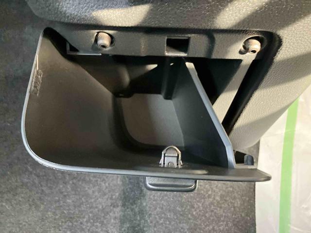 ムーヴキャンバス ストライプスＧ　ワンオーナー　走行距離無制限１２ヶ月保証付き　車線逸脱　Ｂｌｕｅｔｏｏｔｈオーディオ　ＵＳＢ入力　アイスト　インテリキー　Ｂモニター　シートヒータ　禁煙　イモビライザー　衝突安全ボディ　キーフリー　ＬＥＤライト（19枚目）