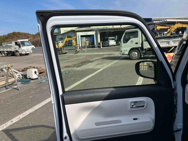 ムーヴキャンバス ストライプスＧ　ワンオーナー　走行距離無制限１２ヶ月保証付き　車線逸脱　Ｂｌｕｅｔｏｏｔｈオーディオ　ＵＳＢ入力　アイスト　インテリキー　Ｂモニター　シートヒータ　禁煙　イモビライザー　衝突安全ボディ　キーフリー　ＬＥＤライト（38枚目）