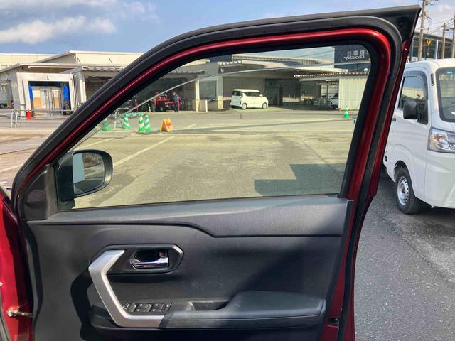 �c�Ǝ��Ԃ͒��X�F�R�O�`�P�V�F�S�T�ł��B���T�Ηj���͒�x���ł����A���̑��ɂ���x�����������܂��B