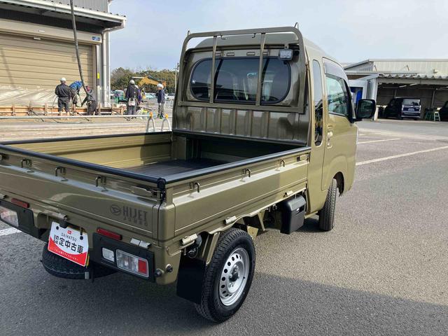 ハイゼットトラック ジャンボエクストラ　ワンオーナー　走行距離無制限１２ヶ月保証付き　イモビライザー　スマ－トキー　助手席エアバック　リモコンキー　記録簿付き　オートマチックハイビーム　スーパーデフロック　横滑り防止機能　パートタイム４ＷＤ　禁煙車（12枚目）