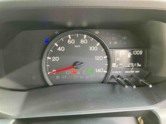 ハイゼットトラック ジャンボエクストラ　ワンオーナー　走行距離無制限１２ヶ月保証付き　イモビライザー　スマ－トキー　助手席エアバック　リモコンキー　記録簿付き　オートマチックハイビーム　スーパーデフロック　横滑り防止機能　パートタイム４ＷＤ　禁煙車（22枚目）