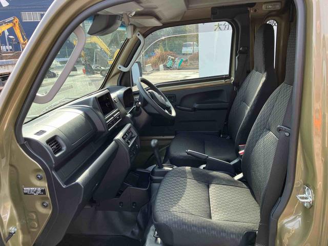 ハイゼットトラック ジャンボエクストラ　ワンオーナー　走行距離無制限１２ヶ月保証付き　イモビライザー　スマ－トキー　助手席エアバック　リモコンキー　記録簿付き　オートマチックハイビーム　スーパーデフロック　横滑り防止機能　パートタイム４ＷＤ　禁煙車（36枚目）