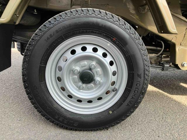 ハイゼットトラック ジャンボエクストラ　ワンオーナー　走行距離無制限１２ヶ月保証付き　イモビライザー　スマ－トキー　助手席エアバック　リモコンキー　記録簿付き　オートマチックハイビーム　スーパーデフロック　横滑り防止機能　パートタイム４ＷＤ　禁煙車（40枚目）