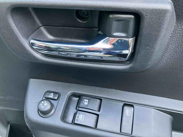 �������A���[���ł́u���ψ˗��v��u�����_�C�����v�ł̂��⍇������t���Ă���܂��B