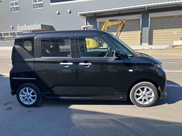 ムーヴ Ｇ　ワンオーナー　走行距離無制限１２ヶ月保証付き　両側スライド左側パワースライドドア　オートマチックハイビーム　ＬＥＤヘッド　スマートキープッシュスタート　アルミホイール　エコアイドル　オートライト　レーンアシスト（10枚目）