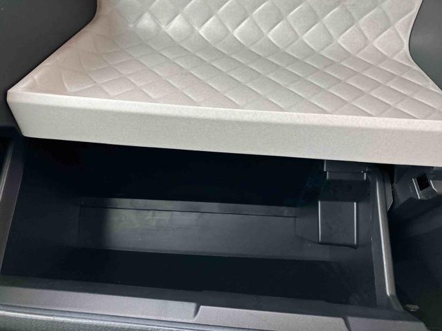 タント Ｘ　走行距離無制限１２ヶ月保証付き　キーレスエントリーシステム　盗難防止アラーム　衝突軽減ブレーキサポート　ＡＵＸ端子　ｉ－ｓｔｏｐ　ｂｌｕｅｔｏｏｔｈ　禁煙　ナビ　シートヒター　ＤＶＤ再生機能　ＬＤＷ（31枚目）