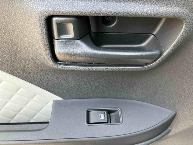 タント Ｘ　走行距離無制限１２ヶ月保証付き　キーレスエントリーシステム　盗難防止アラーム　衝突軽減ブレーキサポート　ＡＵＸ端子　ｉ－ｓｔｏｐ　ｂｌｕｅｔｏｏｔｈ　禁煙　ナビ　シートヒター　ＤＶＤ再生機能　ＬＤＷ（37枚目）