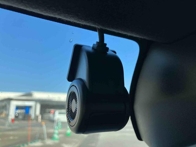 �S�ԂɂP�D�u�ۏ؁v�Q�D�u����_�������v�R�D�u�_�C�n�c�F�蒆�ÎԃJ���e�v���t���Ă��܂��B