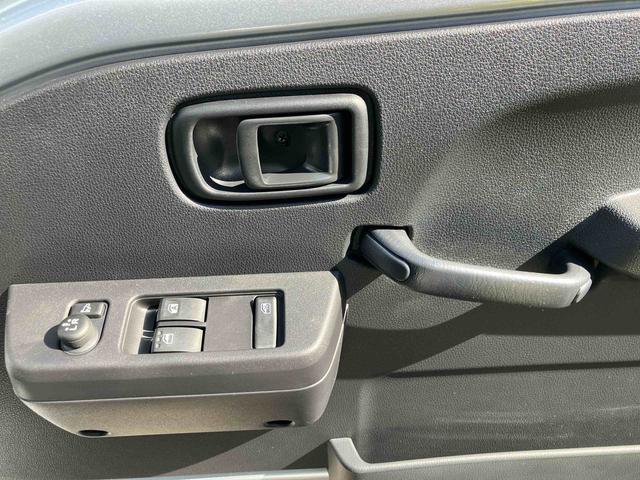 ハイゼットトラック ジャンボエクストラ 走行距離無制限12ヶ月保証付き エコアイドル キーレスキー 盗難防止 オートLED スマートキープッシュスタート センターデフロック 運転席エアバッグ 横滑り防止システム 切替式4WD Wエアバック(27枚目)