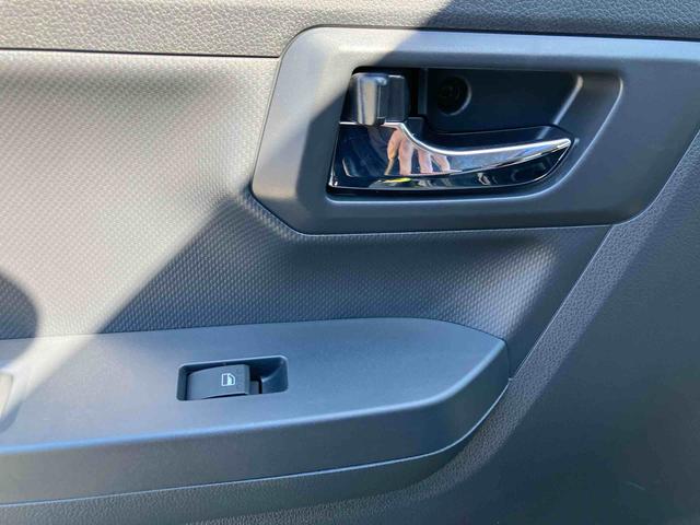 ミライース Ｘ　ＳＡＩＩＩ　ワンオーナー　走行距離無制限１２ヶ月保証付き　イモビライザー　キーレスエントリーシステム　車線逸脱警報装置　ｉ－ｓｔｏｐ　ワンオーナー車　オートＬＥＤ　運転席エアバッグ　Ｂカメラ　横滑り防止機能　整備記録簿有（32枚目）