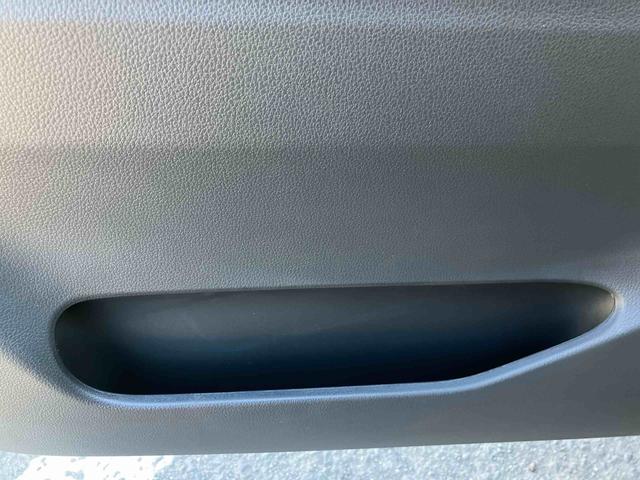 ミライース Ｘ　ＳＡＩＩＩ　ワンオーナー　走行距離無制限１２ヶ月保証付き　イモビライザー　キーレスエントリーシステム　車線逸脱警報装置　ｉ－ｓｔｏｐ　ワンオーナー車　オートＬＥＤ　運転席エアバッグ　Ｂカメラ　横滑り防止機能　整備記録簿有（33枚目）