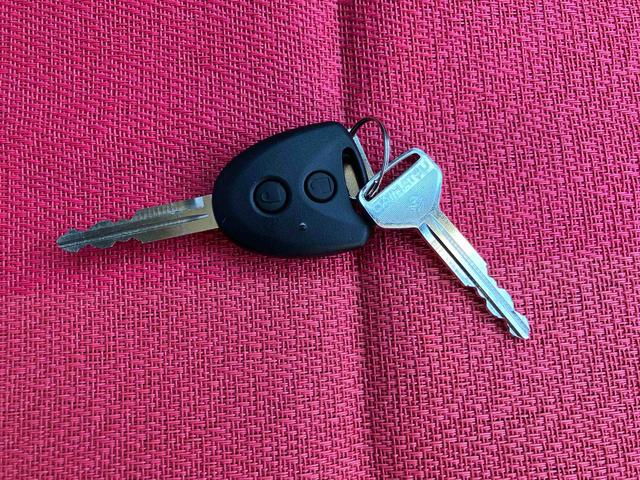 ミライース Ｘ　ＳＡＩＩＩ　ワンオーナー　走行距離無制限１２ヶ月保証付き　イモビライザー　キーレスエントリーシステム　車線逸脱警報装置　ｉ－ｓｔｏｐ　ワンオーナー車　オートＬＥＤ　運転席エアバッグ　Ｂカメラ　横滑り防止機能　整備記録簿有（45枚目）