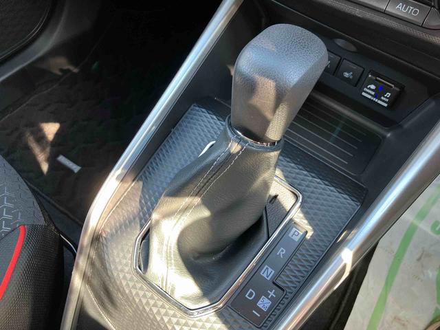 �R�D�u�F�蒆�ÎԃJ���e�v�́A���s������C�����ɉ����ăL�Y�E���݂̗L���E��Ԃ���Օi�̌����A�ߋ��̐����󋵂��킩��܂��B