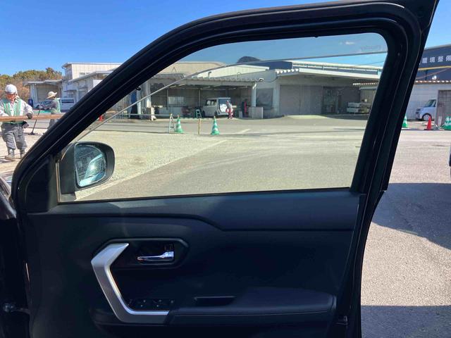 �������A���[���ł́u���ψ˗��v��u�����_�C�����v�ł̂��⍇������t���Ă���܂��B