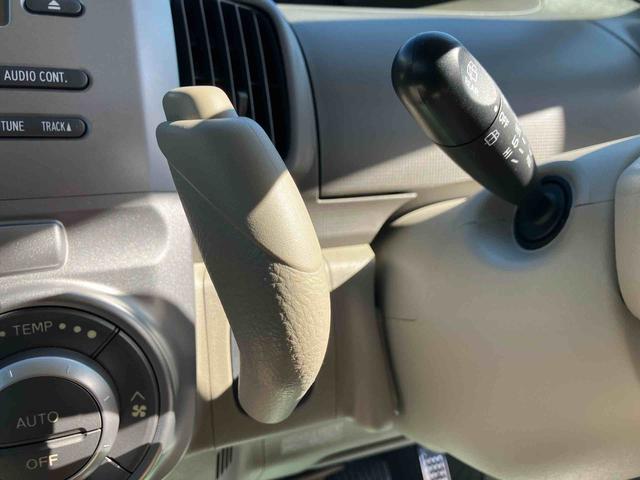 タント Ｘリミテッド　走行距離無制限１２ヶ月保証付き　キーフリースマートキー　点検記録簿　片側スライドドア　ＷエアＢ　アルミホイル　運転席エアバック　キーレスエントリーシステム　禁煙　ＡＢＳ（3枚目）