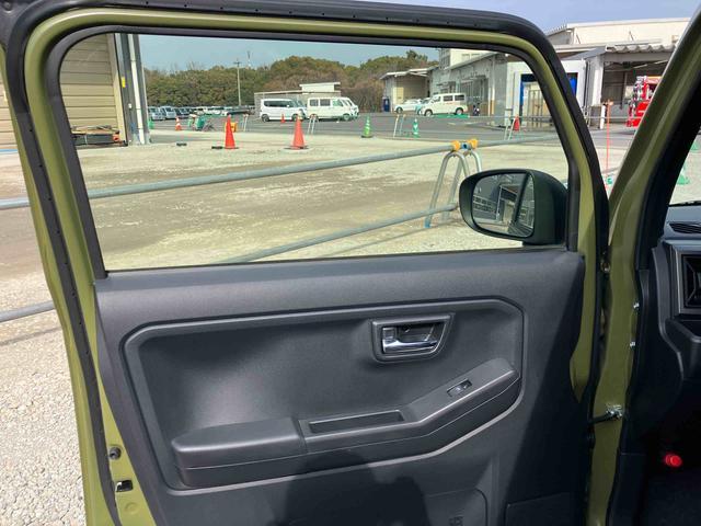 タフト G ダーククロムベンチャー ワンオーナー 走行距離無制限12ヶ月保証付き イモビ ATハイビーム AW サンル-フ シートヒーター付き 被害軽減ブレーキ スマートキー&プッシュスタート LEDヘットライト キーフリーシステム 1オ-ナ-(34枚目)