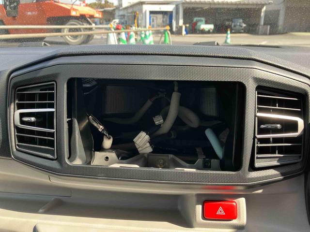 ミライース Ｘ　ＳＡＩＩＩ　ワンオーナー　走行距離無制限１２ヶ月保証付き　イモビライザー　キーレスエントリーシステム　車線逸脱警報装置　ｉ－ｓｔｏｐ　ＬＥＤヘットランプ　衝突安全ボディ　ワンオーナー車　オートＬＥＤ　運転席エアバッグ　Ｂカメラ（2枚目）