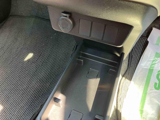 ミライース Ｘ　ＳＡＩＩＩ　ワンオーナー　走行距離無制限１２ヶ月保証付き　イモビライザー　キーレスエントリーシステム　車線逸脱警報装置　ｉ－ｓｔｏｐ　ＬＥＤヘットランプ　衝突安全ボディ　ワンオーナー車　オートＬＥＤ　運転席エアバッグ　Ｂカメラ（21枚目）