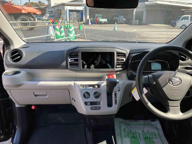 ミライース Ｘ　ＳＡＩＩＩ　ワンオーナー　走行距離無制限１２ヶ月保証付き　イモビライザー　キーレスエントリーシステム　車線逸脱警報装置　ｉ－ｓｔｏｐ　ＬＥＤヘットランプ　衝突安全ボディ　ワンオーナー車　オートＬＥＤ　運転席エアバッグ　Ｂカメラ（38枚目）