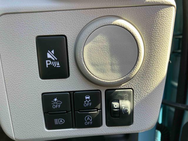 ミライース Ｘ　ＳＡＩＩＩ　ワンオーナー　走行距離無制限１２ヶ月保証付き　イモビライザー　キーレスエントリーシステム　車線逸脱警報装置　ｉ－ｓｔｏｐ　禁煙　ワンオーナー車　オートＬＥＤ　運転席エアバッグ　横滑り防止機能　整備記録簿有　ＡＢＳ（3枚目）