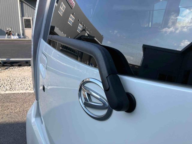 ムーヴ カスタム　Ｘ　走行距離無制限１２ヶ月保証付き　アイドリングストップ車　Ｂｌｕｅｔｏｏｔｈ音楽　禁煙　運転席エアバック　イモビライザー　ＤＶＤ再生可　ドラレコ　ＡＵＸ　ＡＷ　助手席エアバック　ＥＳＣ　ＡＢＳ　ＵＳＢ（5枚目）