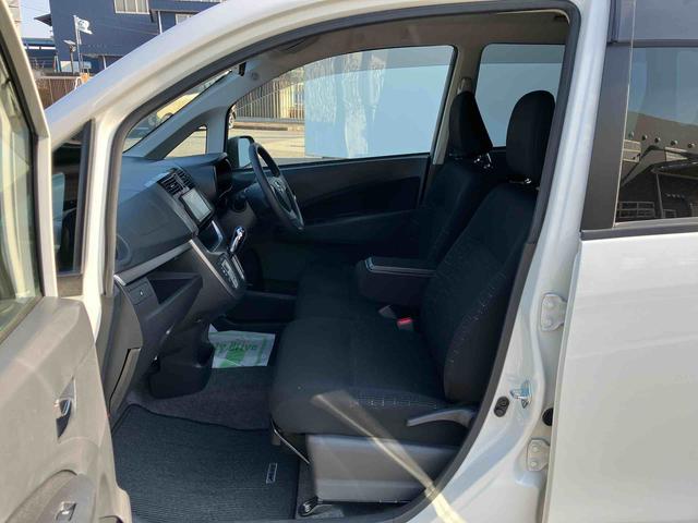 ムーヴ カスタム　Ｘ　走行距離無制限１２ヶ月保証付き　アイドリングストップ車　Ｂｌｕｅｔｏｏｔｈ音楽　禁煙　運転席エアバック　イモビライザー　ＤＶＤ再生可　ドラレコ　ＡＵＸ　ＡＷ　助手席エアバック　ＥＳＣ　ＡＢＳ　ＵＳＢ（34枚目）